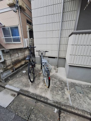 メゾン・スズキのその他共用部分|★自転車１台駐輪可★