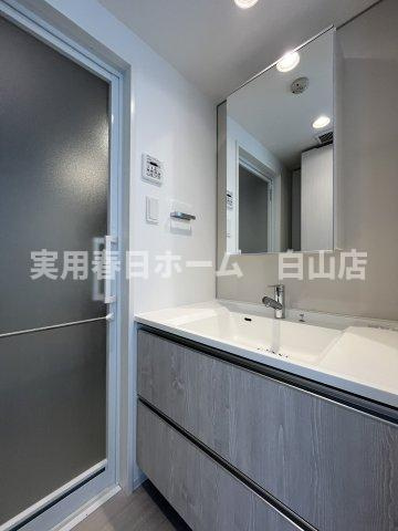 【独立洗面台】