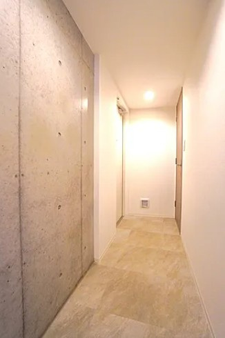 CREATIF池袋本町の玄関
