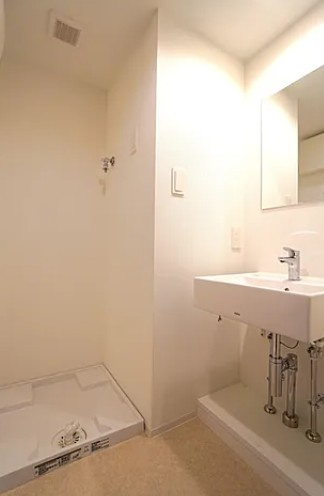 CREATIF池袋本町の洗面所