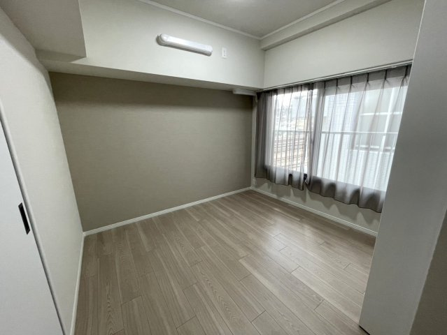 芦屋シティハイツの洋室|約5.5帖洋室