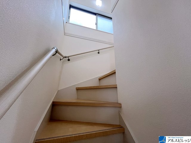 中古／入間郡三芳町藤久保の内装|ご年配の方も安心な手すり付き