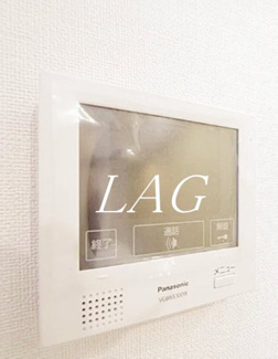 【セキュリティ】 | ムサシヤレジデンス | モニター付きインターホンです。