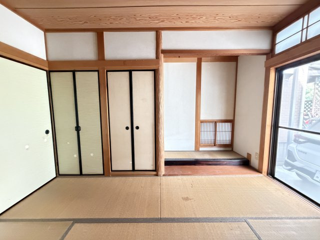 橿原市東坊城町の和室|畳の上でゆっくりとくつろげる和室です