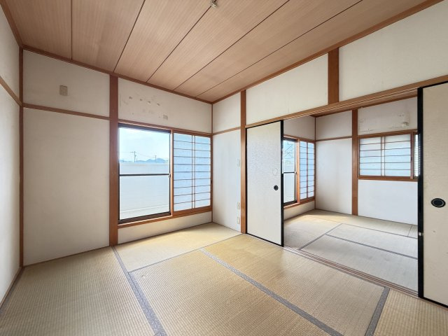 橿原市東坊城町の和室|２階和室６帖です