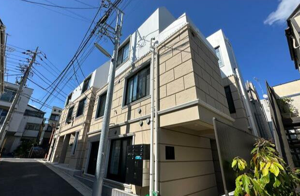 HJ PLACE SASAZUKA