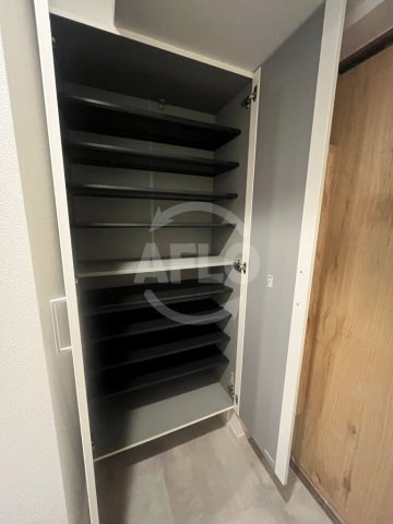 スプランディッド都島　内代小学校区の収納