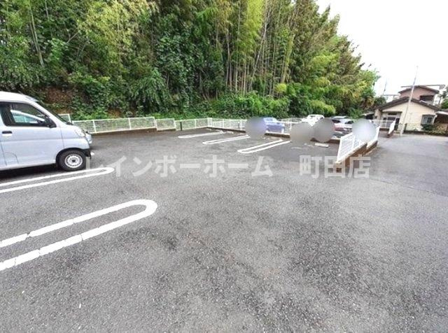 コンフォート1※初期費用分割あと払いサービス利用可能物件の駐車場