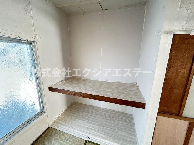 稲葉元町1丁目テラスハウスの収納