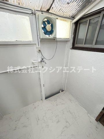 稲葉元町1丁目テラスハウスの設備