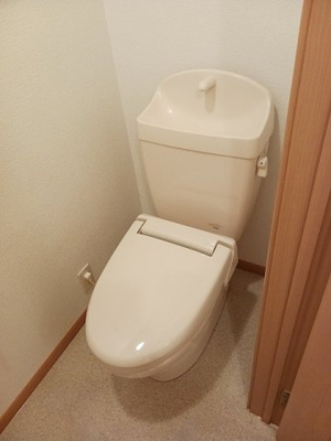 【トイレ】 | カリーノ・コスモスＡ | シンプルで使いやすいトイレです