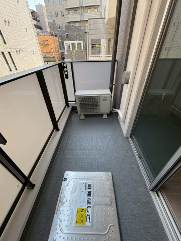 エスポワール登戸のバルコニー