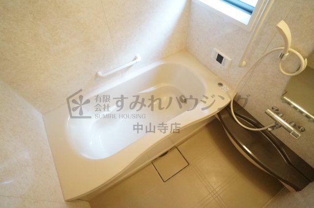 タウンハウス宝塚Ⅱの浴室