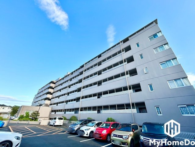 シャトー浅山の外観