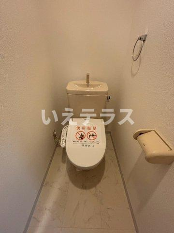 KDXレジデンス三宮のトイレ