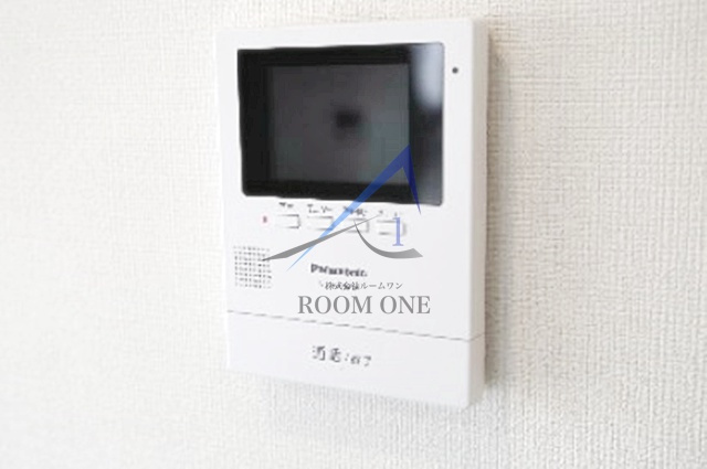 コーポ山石のセキュリティ|モニター付きインターホンです。