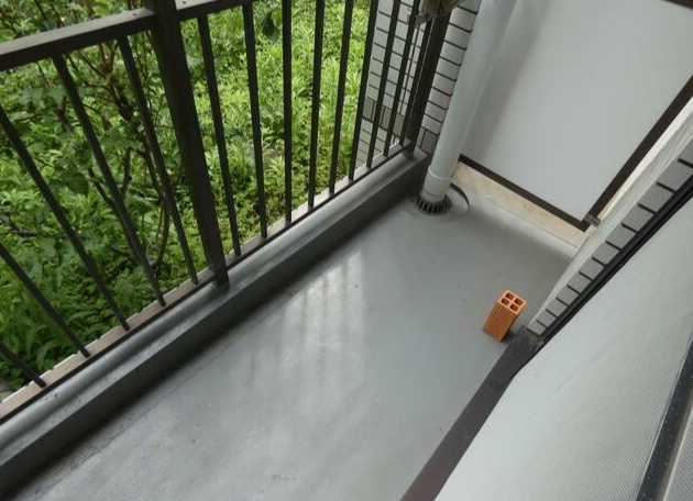 調布市多摩川５丁目の賃貸マンションのバルコニー