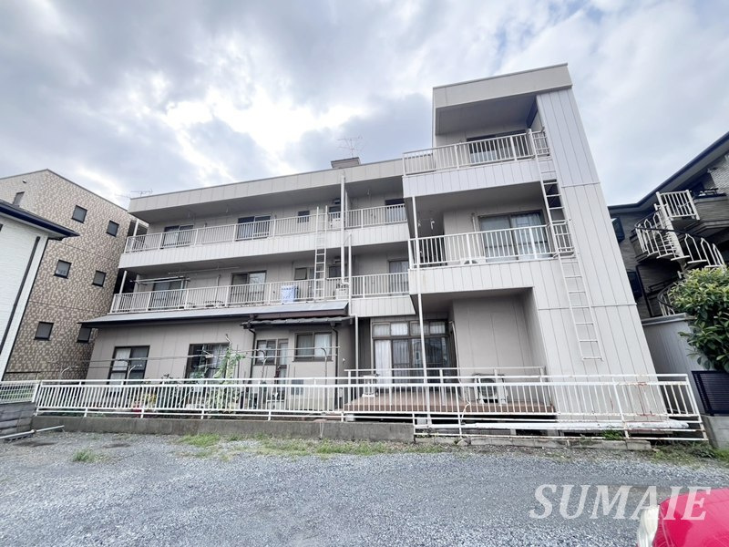 東大宮マンションの外観