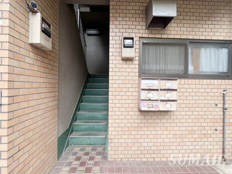 東大宮マンションのエントランス