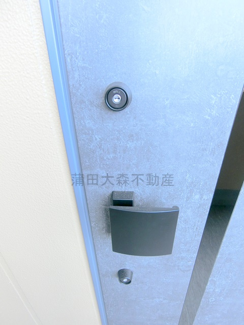 スプレスター大森山王の玄関