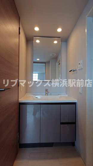 【洗面所】MARKS横浜戸部