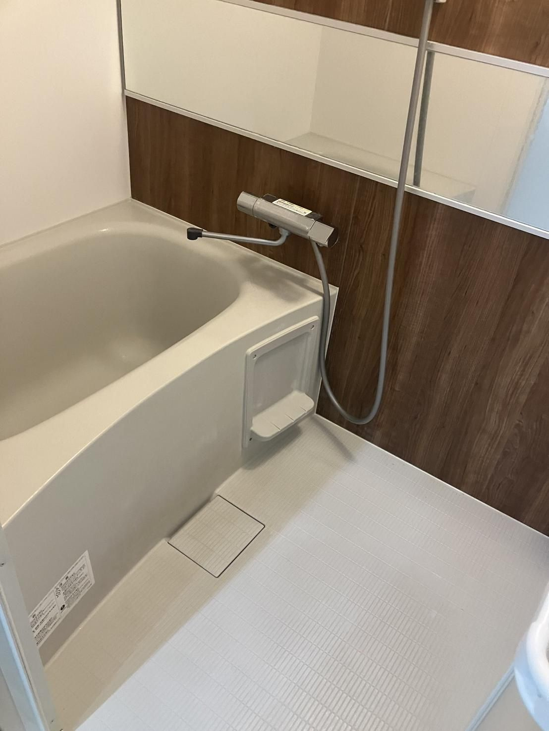 Riva春日光町の浴室