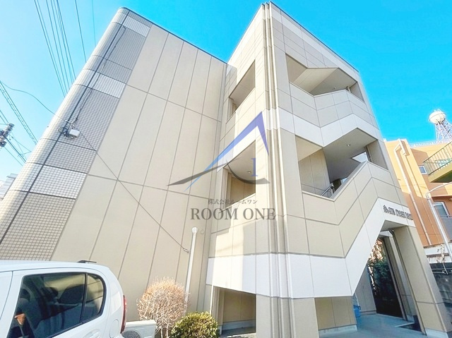 ＳＵＮ　ＣＲＯＳＳ　ＲＯＡＤのエントランス|エントランスです。