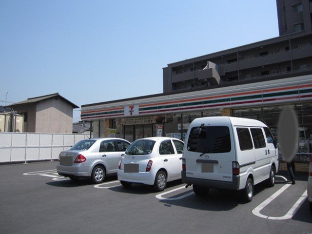 ジュンサンライトの周辺|セブンイレブン倉敷老松3丁目店まで150m