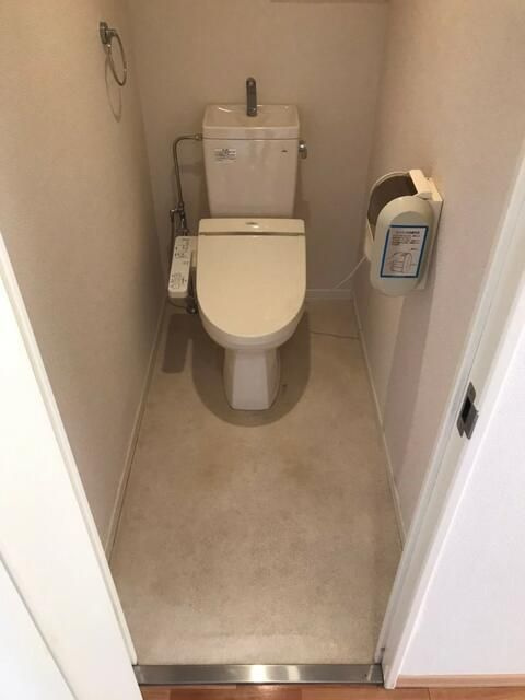 アルス北柏のトイレ|落ち着いた色調のトイレです