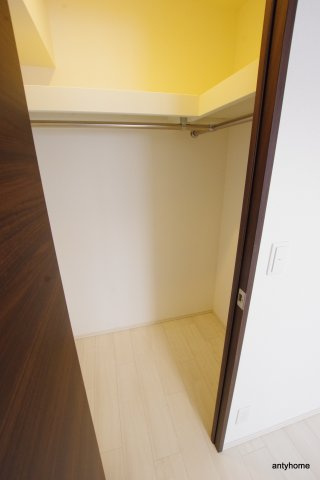 エステムコート中之島GATEⅡ　仲介手数料無料の収納