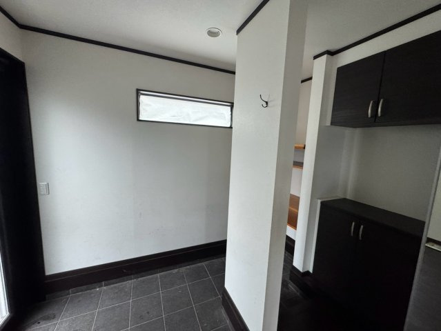 -三丁目不動産-　本庄市児玉町児玉　平成25年築の玄関|落ち着いた玄関です