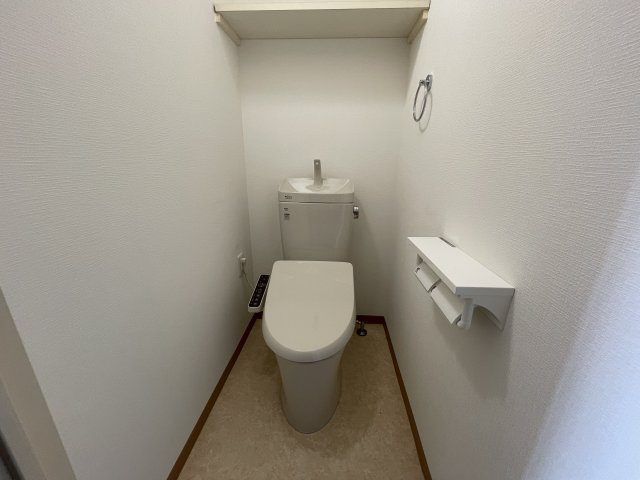 -三丁目不動産-　ダイアパレスビッグウィング深谷　内工事のトイレ|清潔感のあるトイレです