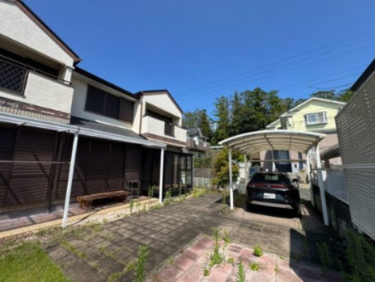 -三丁目不動産-　小川町東小川6丁目　平成4年築の駐車場