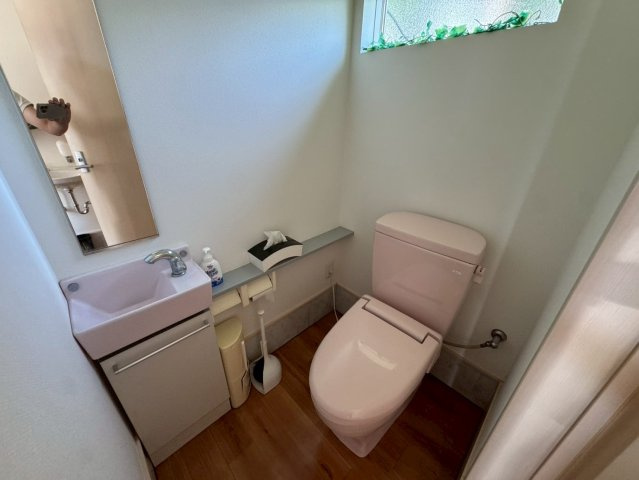 -三丁目不動産-　寄居町用土　平成20年12月築のトイレ|清潔感のあるトイレです