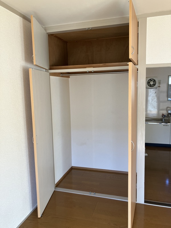 第1スザキハイツの収納