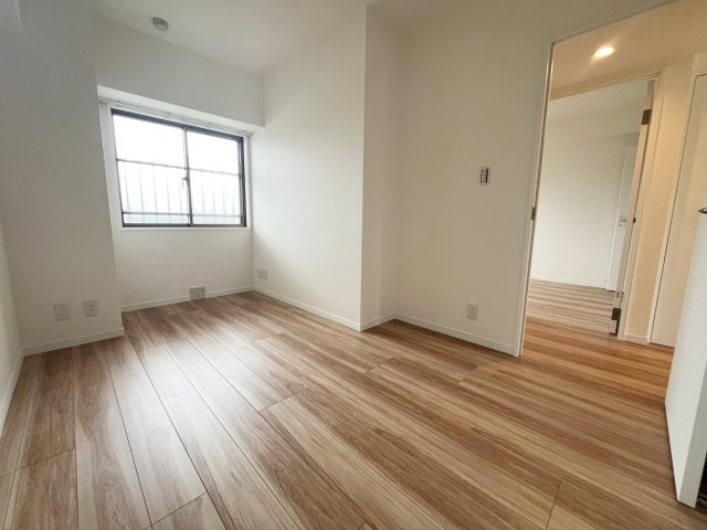 けやき台パーク・ホームズの洋室|5.2帖の洋室は個人部屋としても大活躍♪