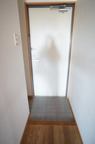 メゾンド西村の玄関|毎日通る玄関はこちらです