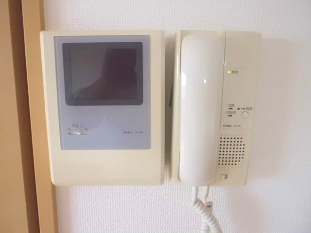 メゾン　ボヌールのセキュリティ|モニター付きインターホン