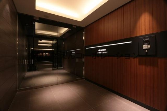【エントランス】 | エンクレスト博多STYLE