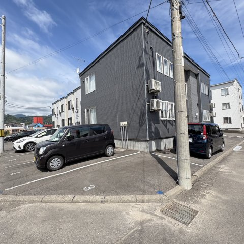 プチメゾンの駐車場