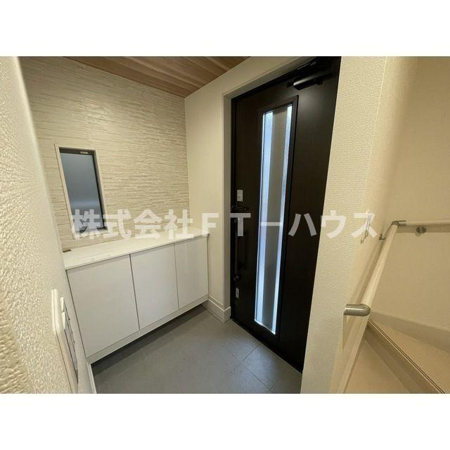 Kolet新船橋の玄関