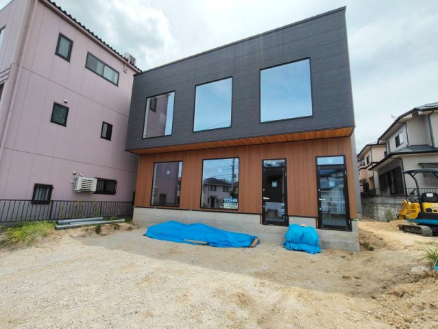 湖南市水戸町の事務所の外観