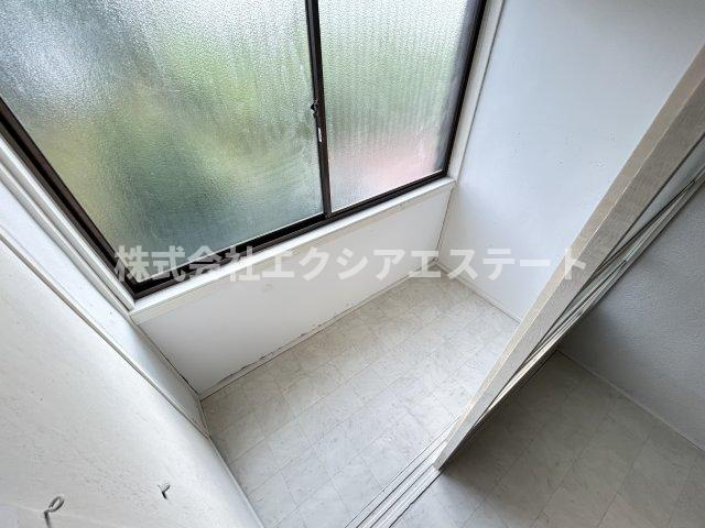 守口市アパートのバルコニー
