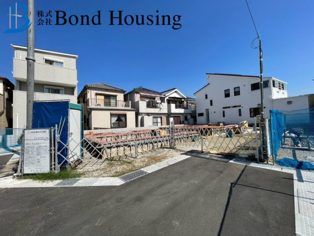 林崎松江海岸駅まで徒歩8分　松江　新築8区画　1号棟の前面道路含む現地写真
