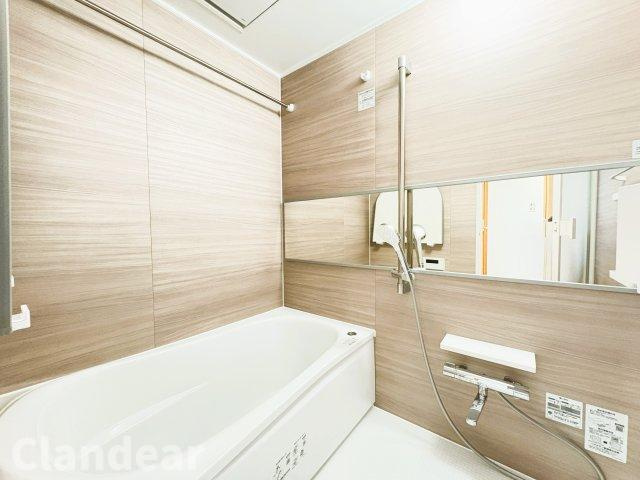 日神パレステージ竹ノ塚第2の浴室|ドキドキの新生活も、安心してスタート。ぴったりの住まいを見つけませんか？クランディアが一緒に住まい選びをサポートします‼　まずは、お気軽にお問合せください　＃クランディア
