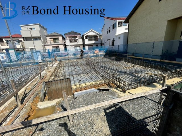 大容量WIC完備　松江　新築8区画　3号棟の前面道路含む現地写真