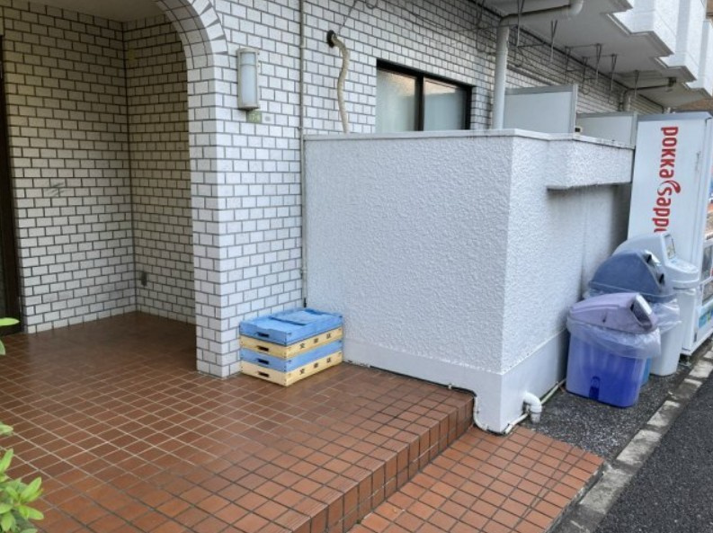 【エントランス】