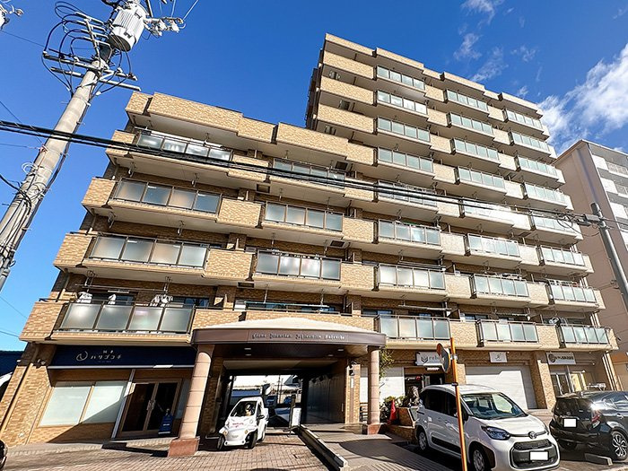 リフォーム　中古マンション　ライオンズマンション一宮市九品町　平成3年築の外観