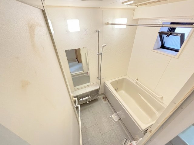 ライオンズマンション三国本町の浴室