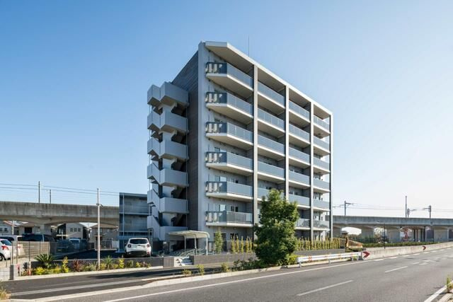 ＡＲＴ　ＲＥＳＩＤＥＮＣＥ　ＩＮ　ＫＡＳＨＩＷＡ－ｎｏ－ＨＡ